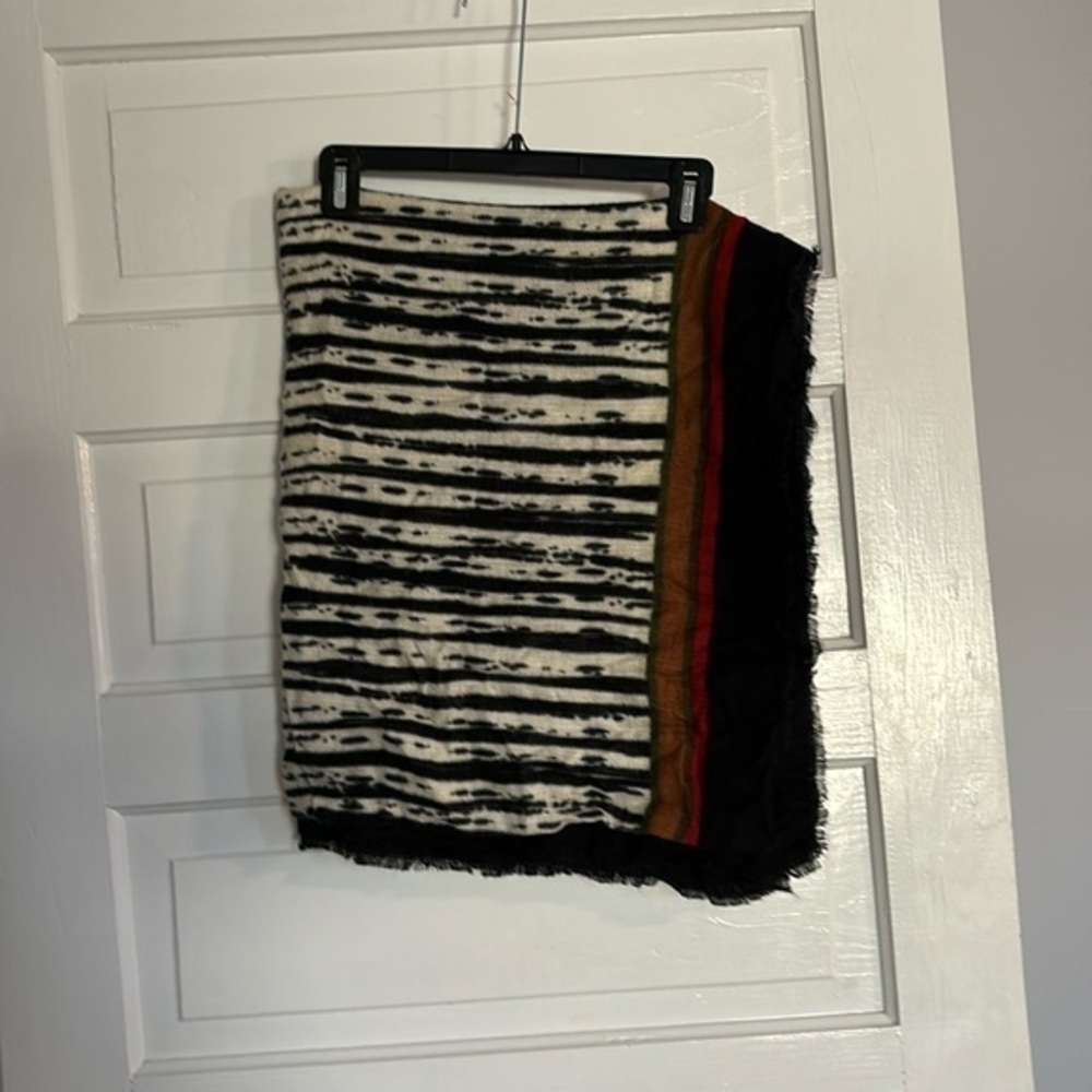 Grace & Lace Zebra Print Scarf